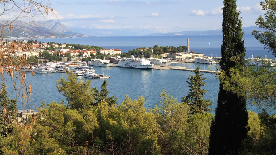 Harbour and marina for cruise port chauffeur pickups